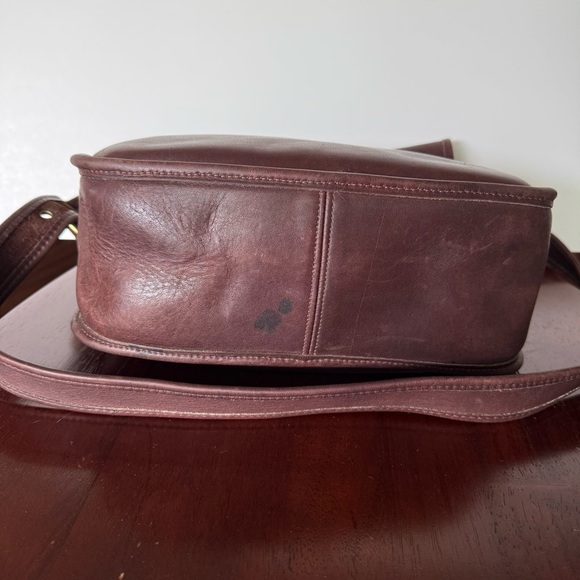 Vintage Coach Patricia's Legacy Bag in dark brown leather Crossbody Style 9951 - Picture 4 of 7